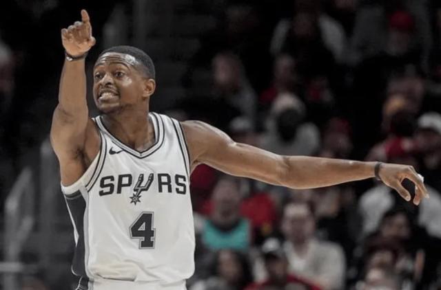 开云体育下载-福克斯加盟后马刺2胜3负！名记直言保罗该去替补