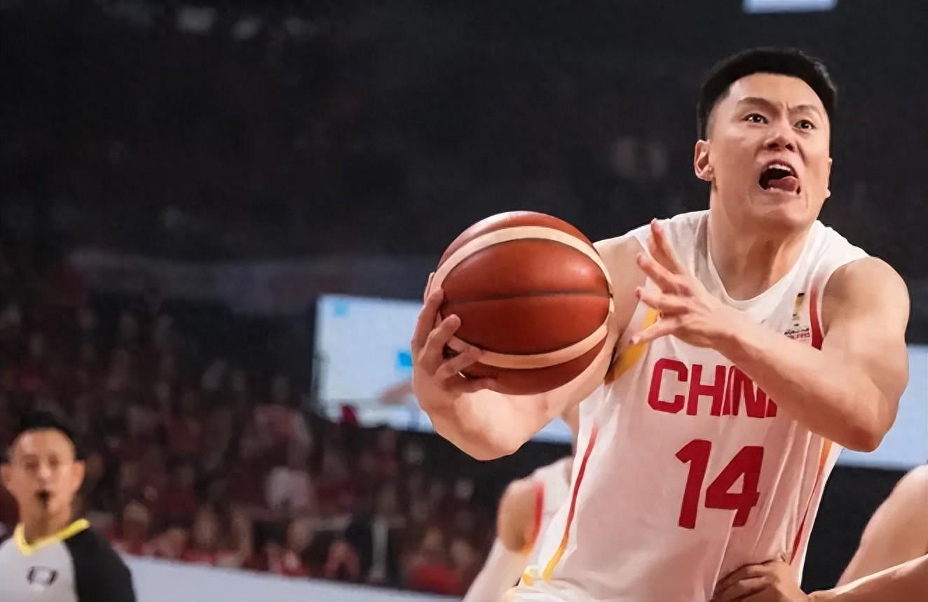 开云体育平台-太硬了！9分11板+正负值全队最高，球迷：庆功宴必须第一个动筷