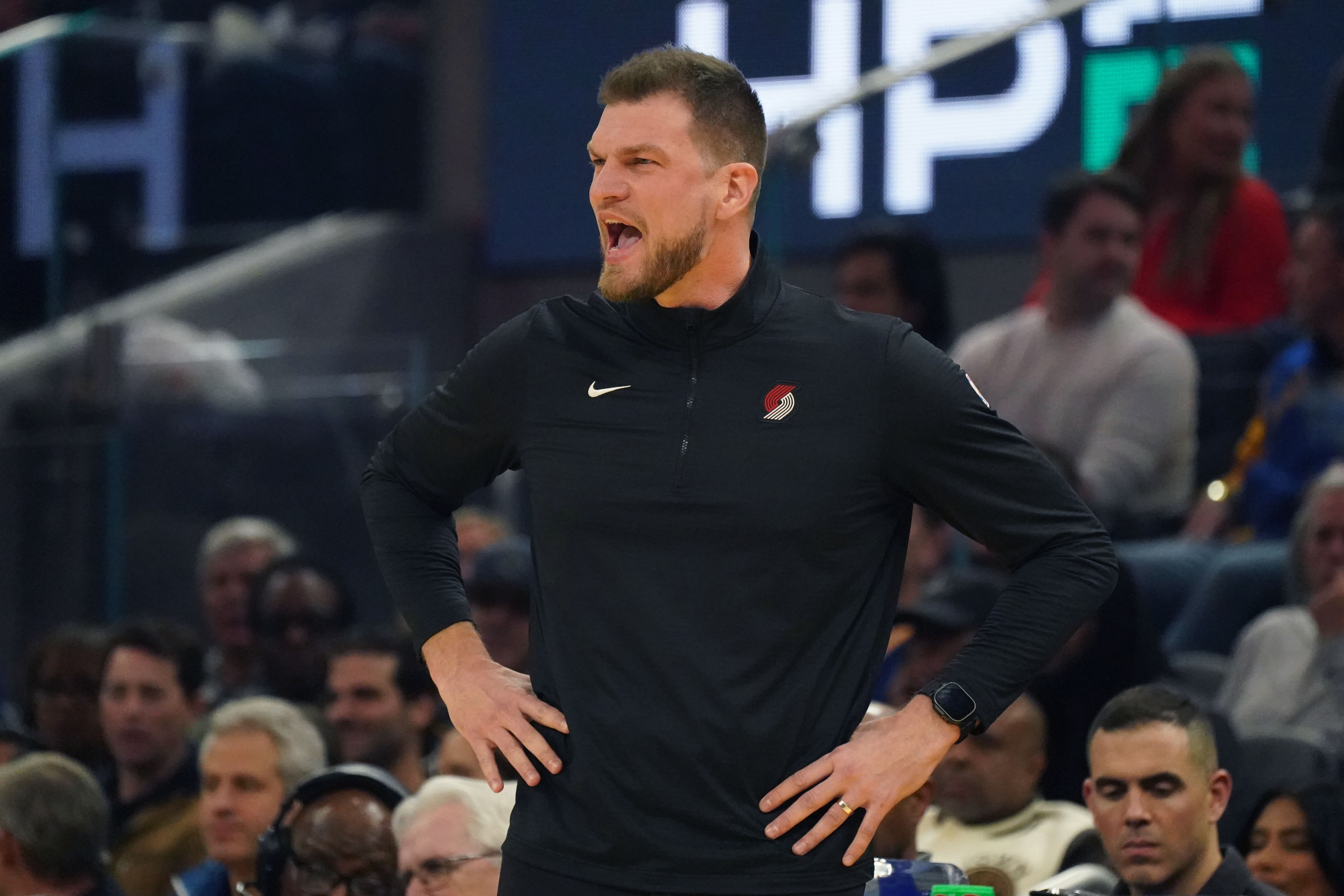 开云体育官网-如何安排克罗宁&斯普利特?开拓者新老板:还不好说 但我标准较高